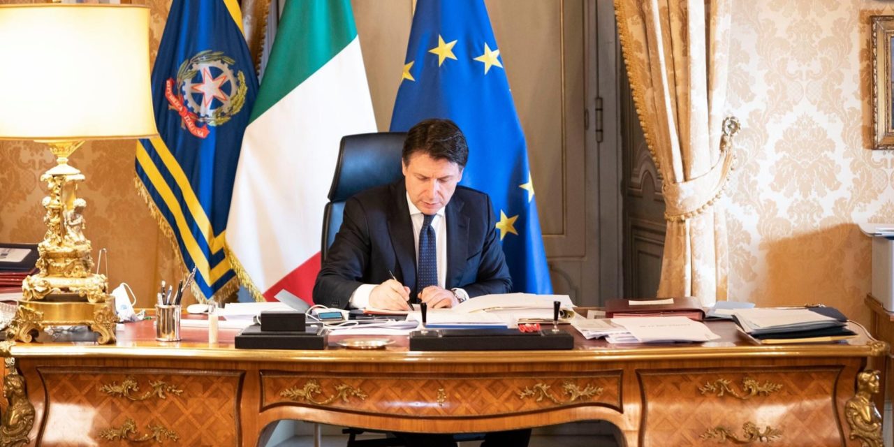 Primeiro ministro diz que férias dos italianos não serão na sacada