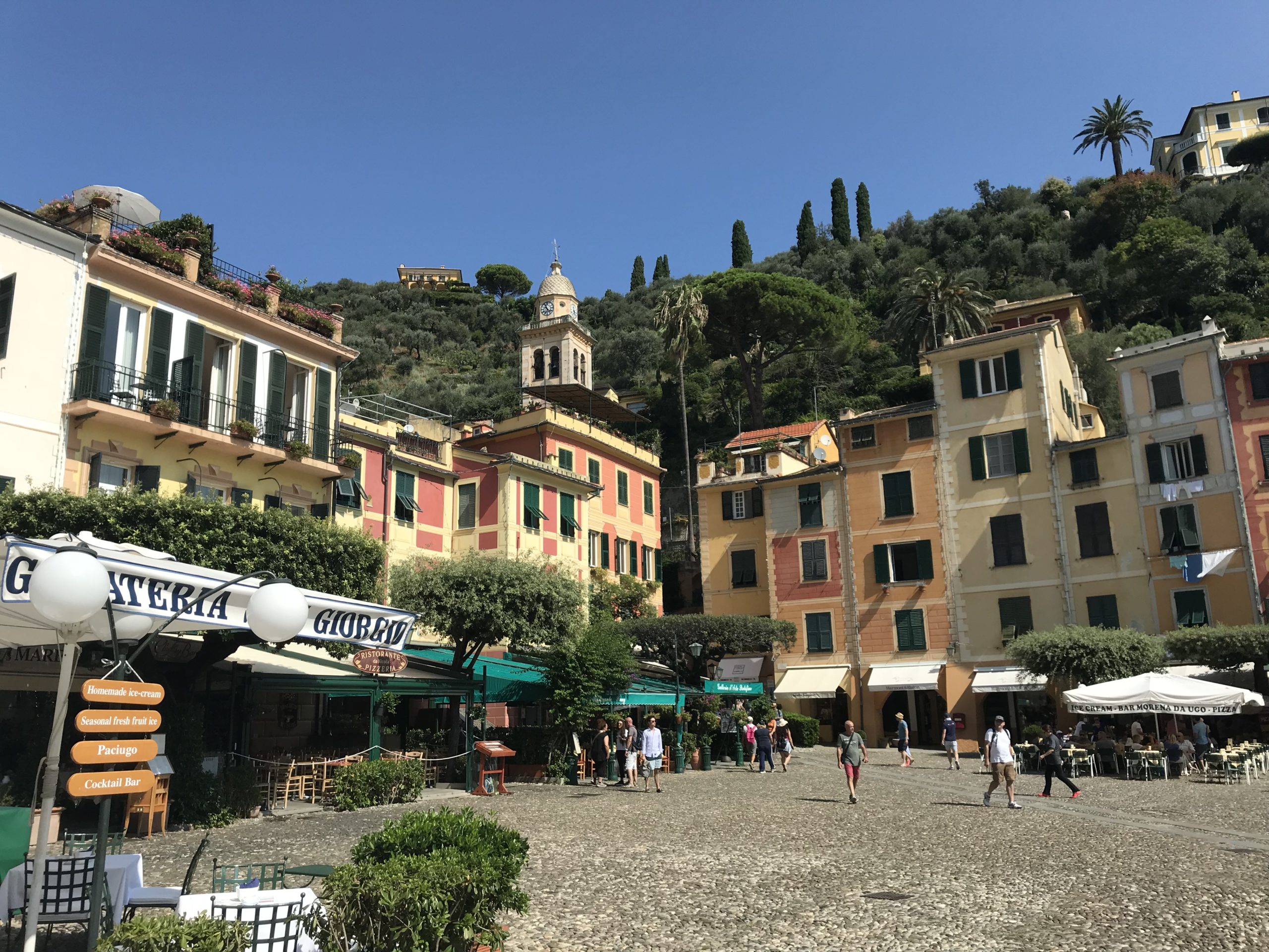 Itália tenta retomar normalidade mas falta de turistas preocupa