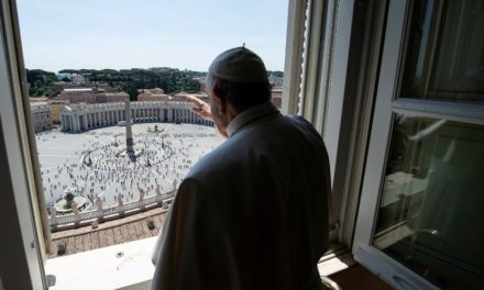 Vaticano: Semana Santa terá presença limitada de fiéis pelo segundo ano