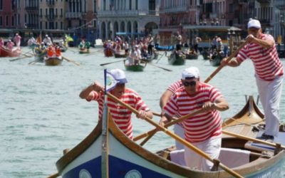 Veneza realiza regata do renascimento