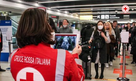 Itália realiza testes para covid-19 em aeroportos
