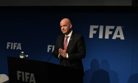 Fifa vai injetar quase oito bilhões de reais para reerguer o futebol mundial