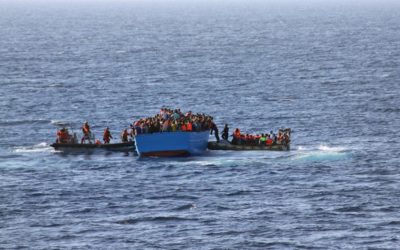 Imigrantes que chegam pelo Mediterrâneo preocupam sul da Itália