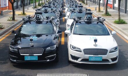 China passa a contar com táxis sem motoristas