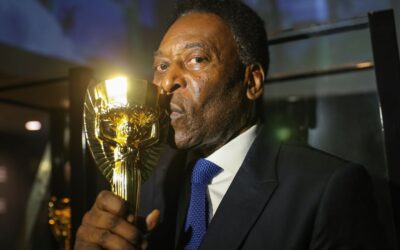 Pelé completa 80 anos