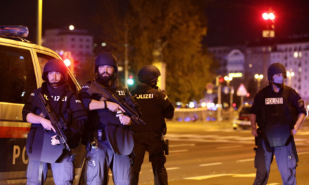 Ataque terrorista na Áustria deixa quatro mortos e 17 feridos