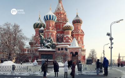 Rússia começa vacinação contra a covid-19