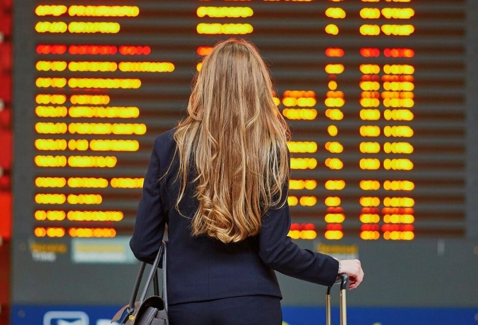 França vai abolir voos curtos que podem ser substituídos por trens
