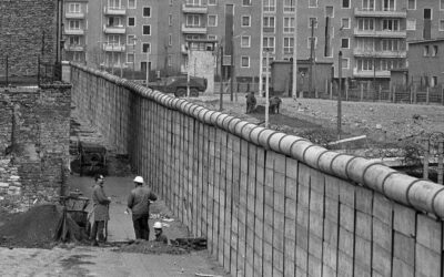 Há sessenta anos nascia o Muro de Berlim, símbolo de um mundo dividido